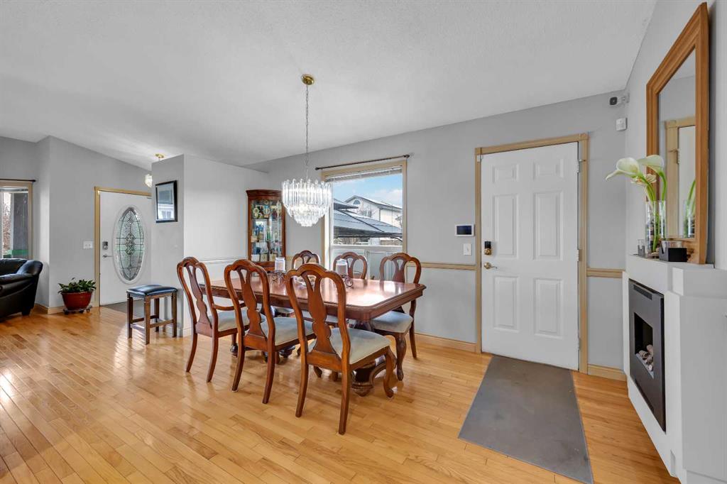 Picture for 189 Applemead Close SE