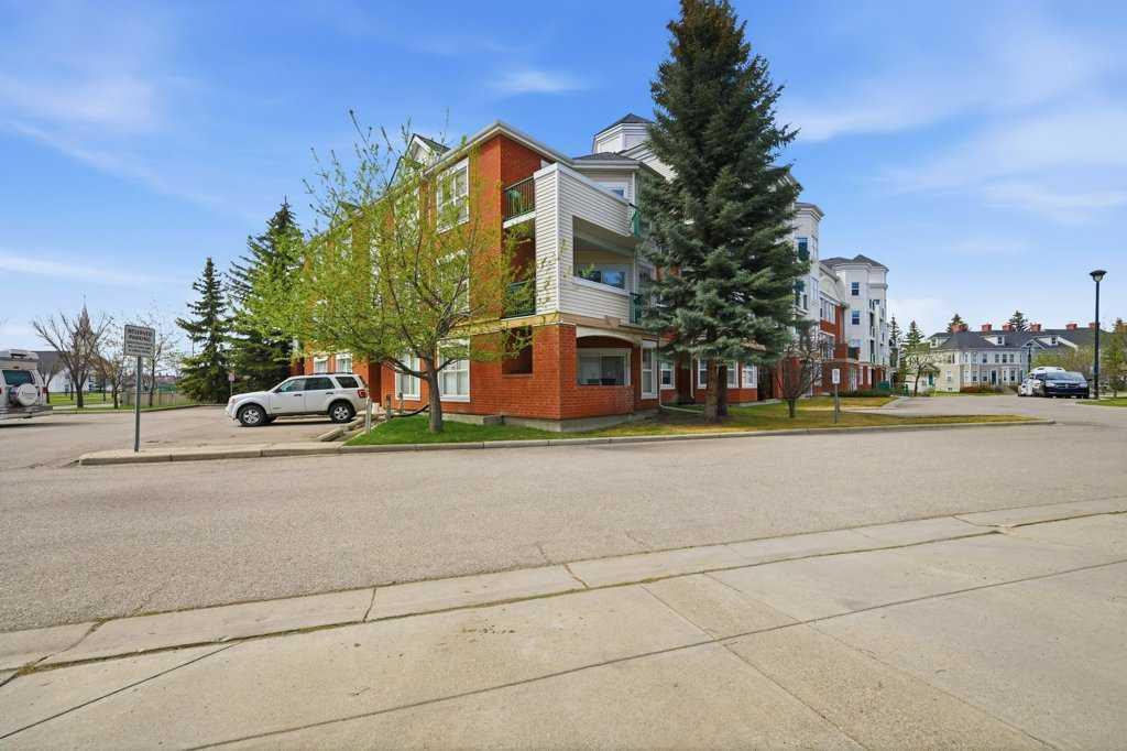 Picture for 311, 78 Prestwick Gardens SE