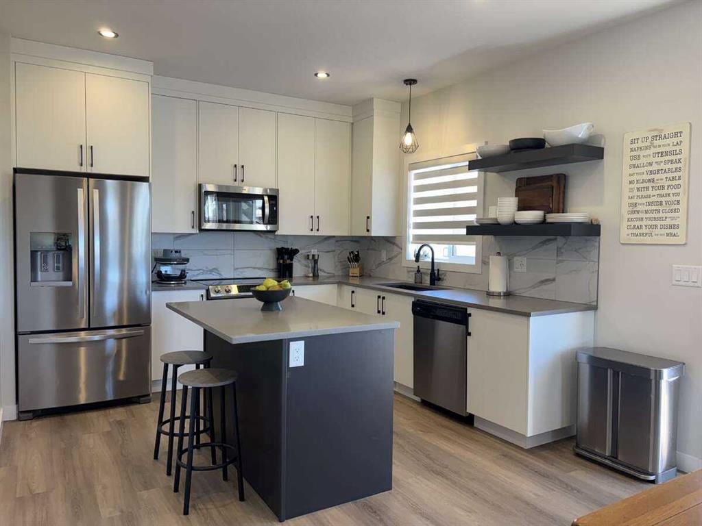 Picture for 4434 53 Street 