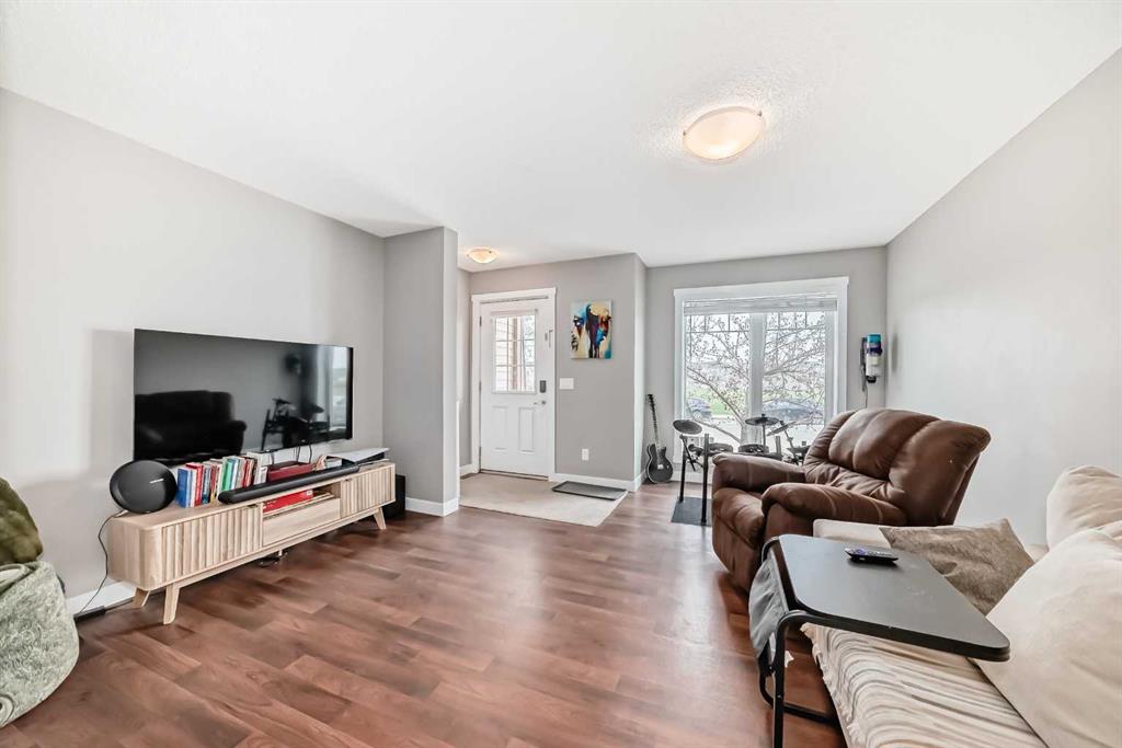 Picture for 49 Aspen Hills Drive SW