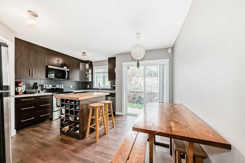 Picture for 49 Aspen Hills Drive SW