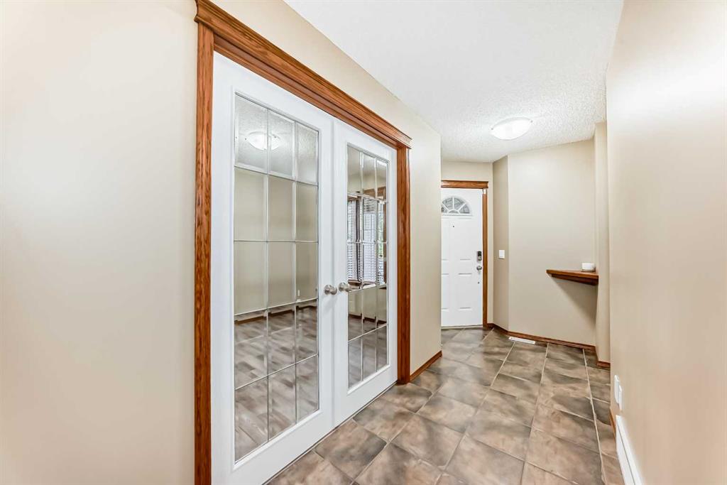 Picture for 40 Tuscany Vista Crescent NW