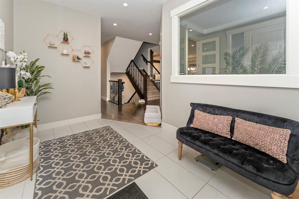 Picture for 249 Kinniburgh Boulevard 