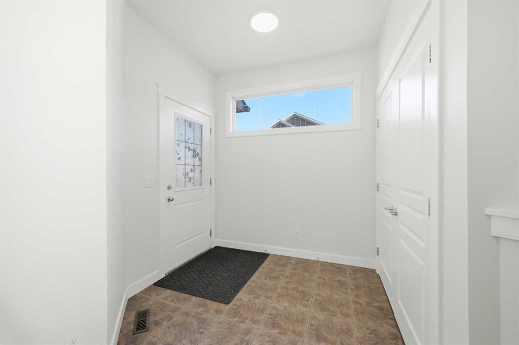 Picture for 59 Redstone Park NE