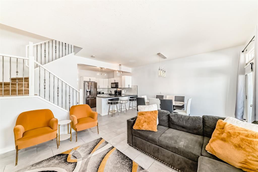 Picture for 124 Royal Manor NW