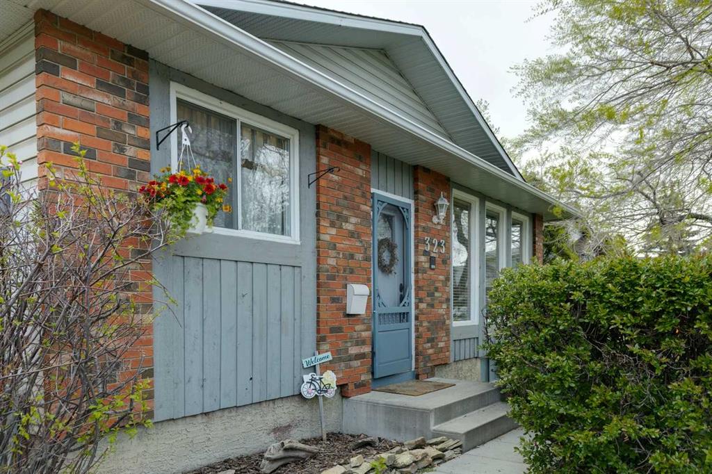 Picture for 323 Ranchview Place NW