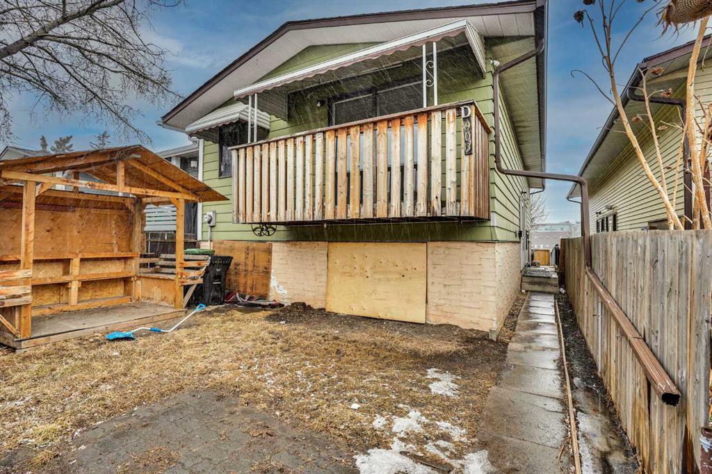 Picture for D, 903 44 Street SE