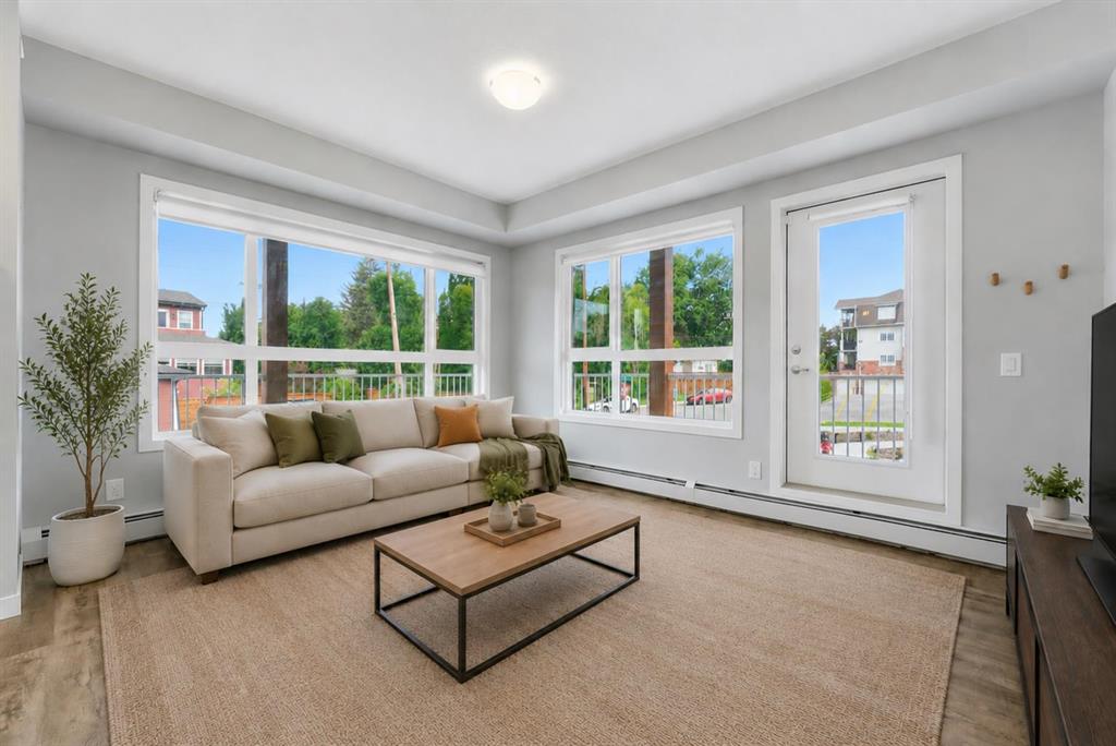 Picture for 102, 1605 17 Street SE