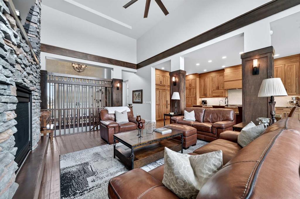 Picture for 38 Whispering Springs Way 