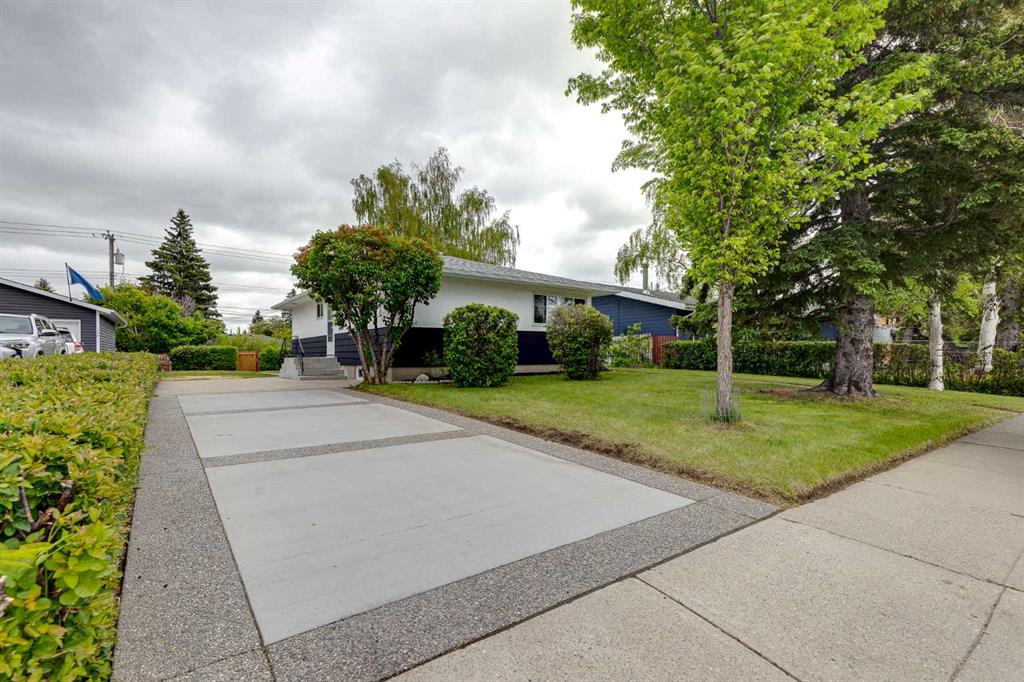 Picture for 132 Haysboro Crescent SW