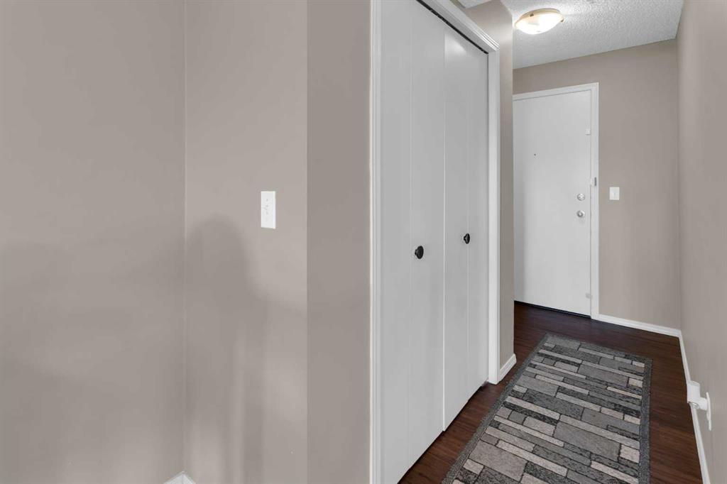 Picture for 1310, 4975 130 Avenue SE