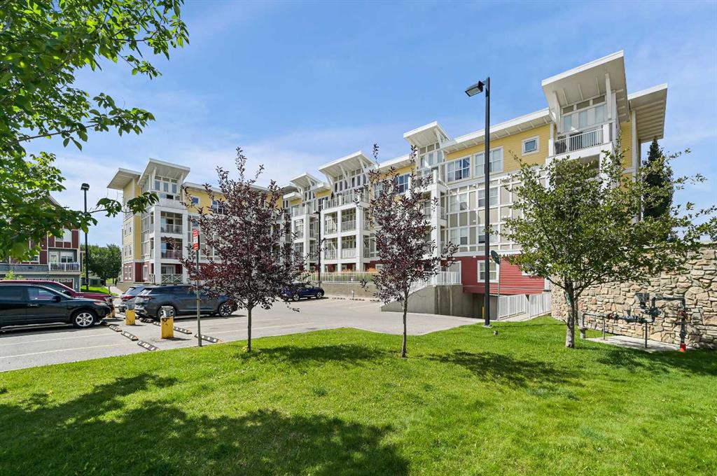 Picture for 308, 402 Marquis Lane SE