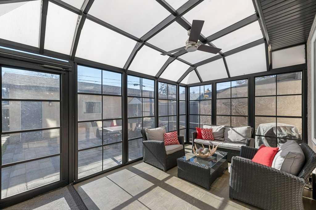 Picture for 615 10 Avenue NE https://www.cirrealty.ca/reb/creb/90/A2265690_10.jpg