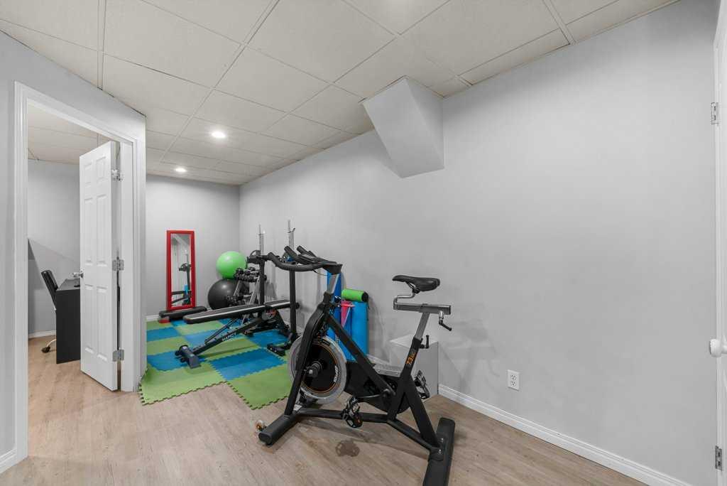Picture for 615 10 Avenue NE https://www.cirrealty.ca/reb/creb/90/A2265690_30.jpg