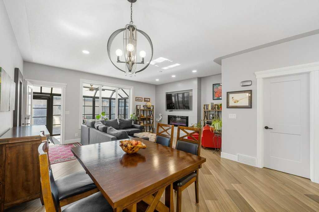 Picture for 615 10 Avenue NE https://www.cirrealty.ca/reb/creb/90/A2265690_7.jpg