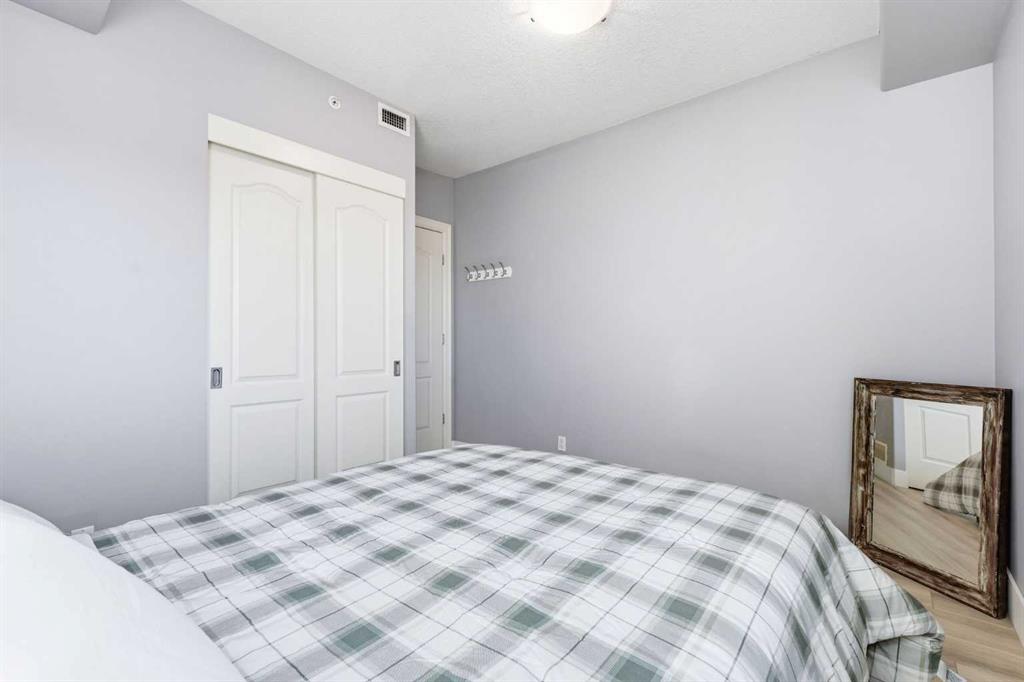 Picture for 602, 836 15 Avenue SW https://www.cirrealty.ca/reb/creb/90/A2266290_21.jpg