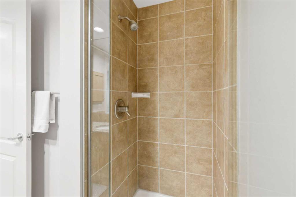 Picture for 602, 836 15 Avenue SW https://www.cirrealty.ca/reb/creb/90/A2266290_23.jpg