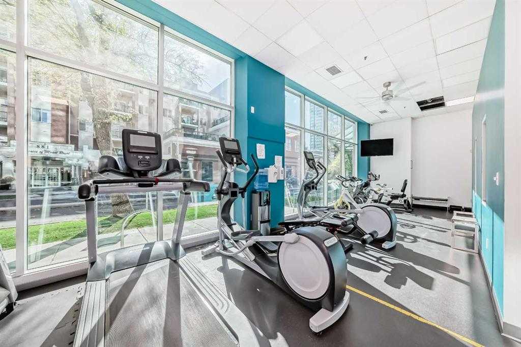 Picture for 602, 836 15 Avenue SW https://www.cirrealty.ca/reb/creb/90/A2266290_29.jpg