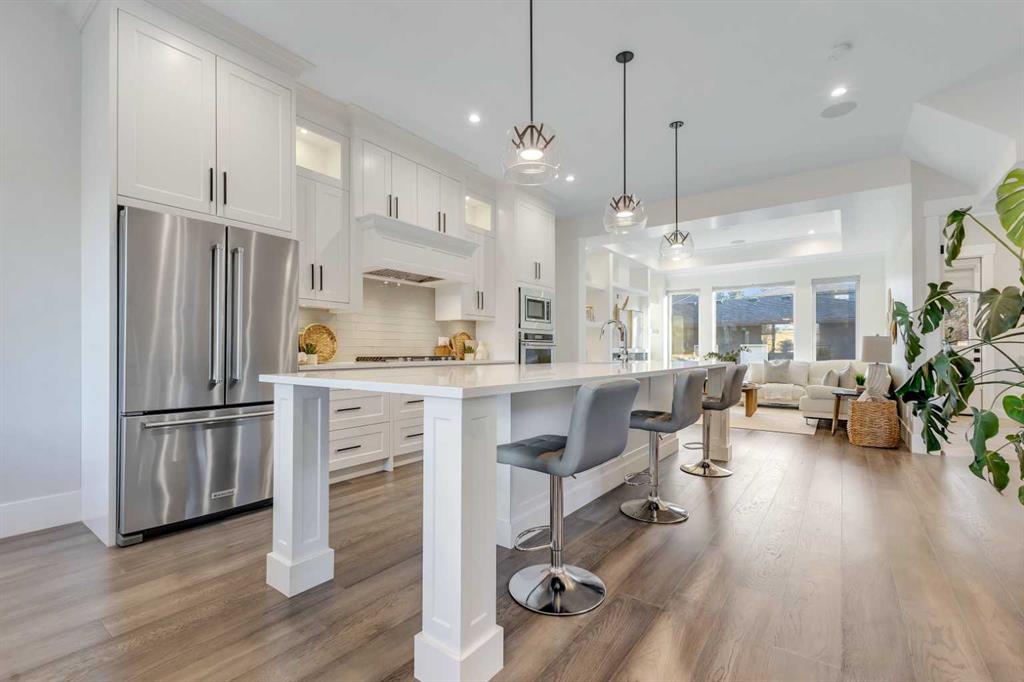 Picture for 2337 27 Avenue NW