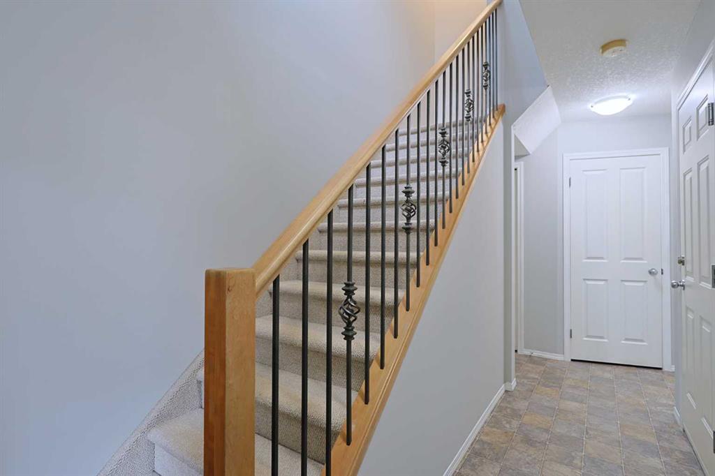 Picture for 322 Country Village Cape NE