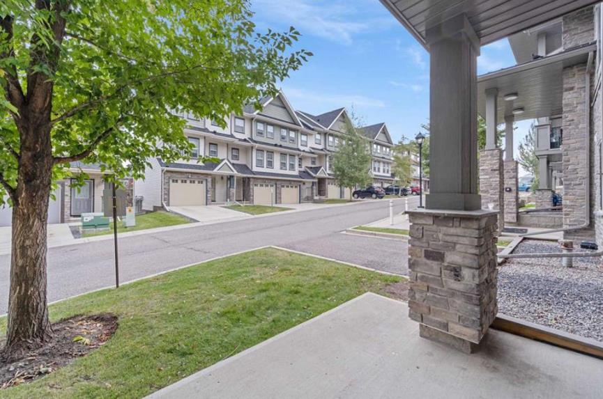 Picture for 112, 48 Panatella Road NW