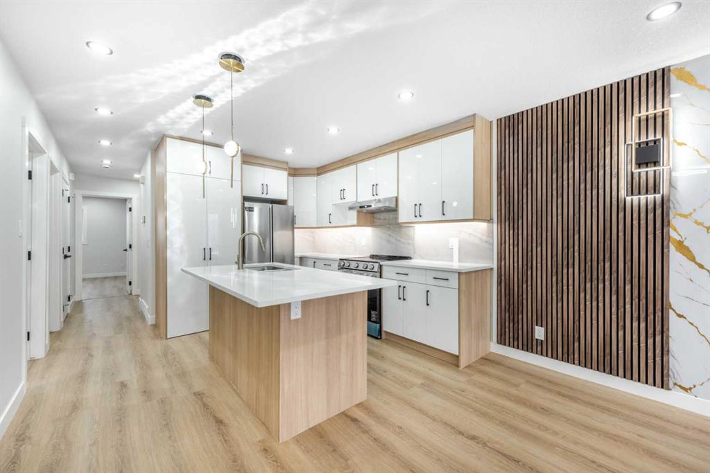 Picture for 7277 Laguna Way NE