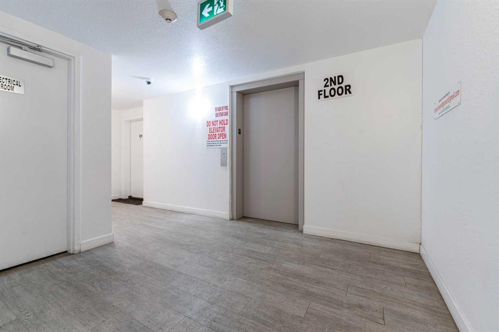 Picture for 3217, 6118 80 Avenue NE