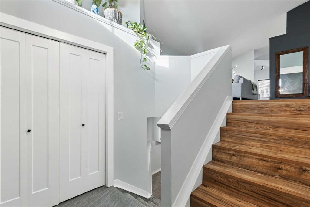 Picture for 103 Hawkmount Green NW