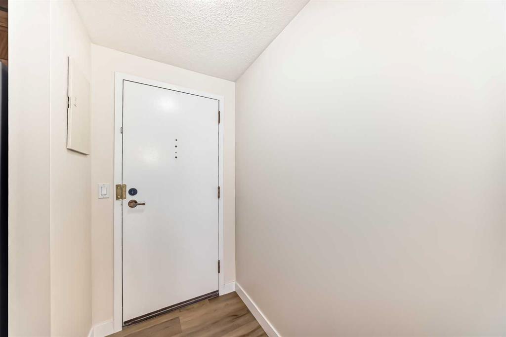 Picture for 603, 330 15 Avenue SW