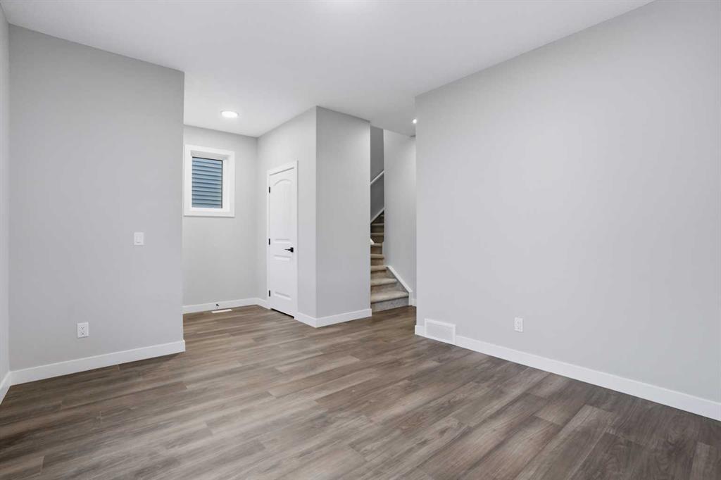 Picture for 548 Bridgeport Street 