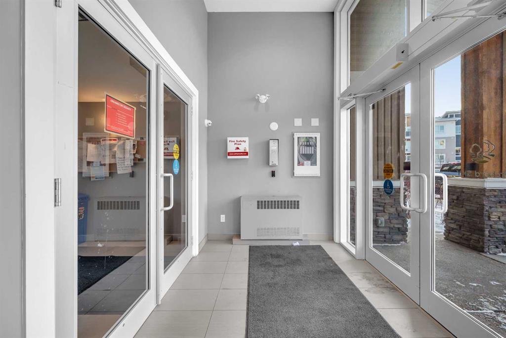 Picture for 7206, 302 Skyview Ranch Drive NE