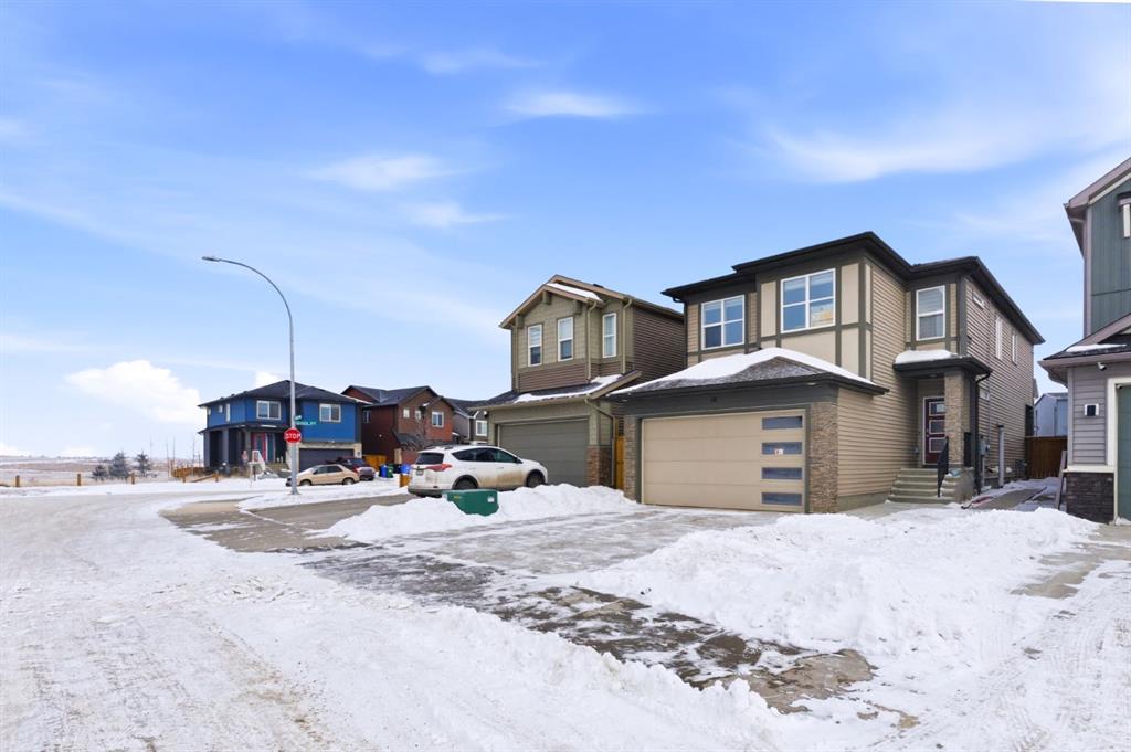 Picture for 14 Belvedere Point SE