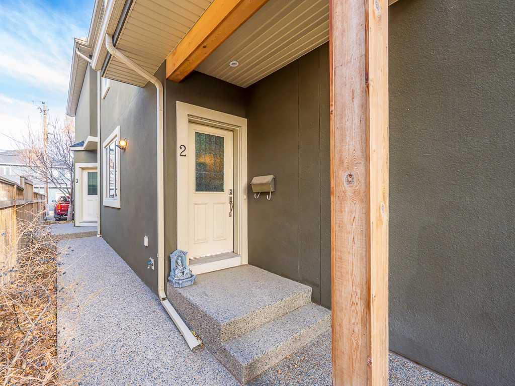 Picture for 2, 126 27 Avenue NW