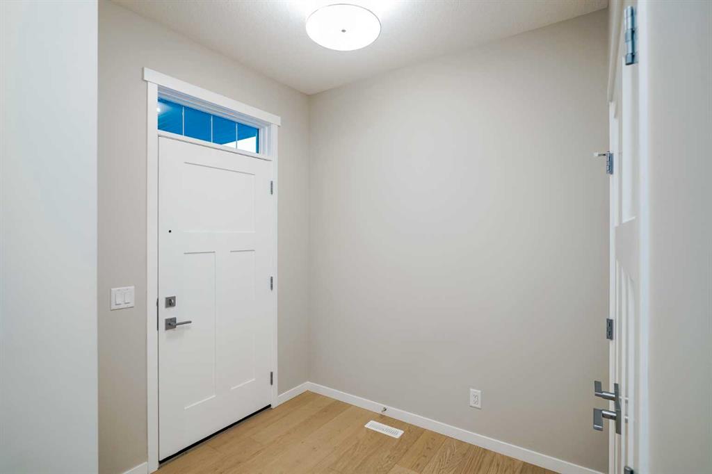 Picture for 184 Magnolia Terrace SE