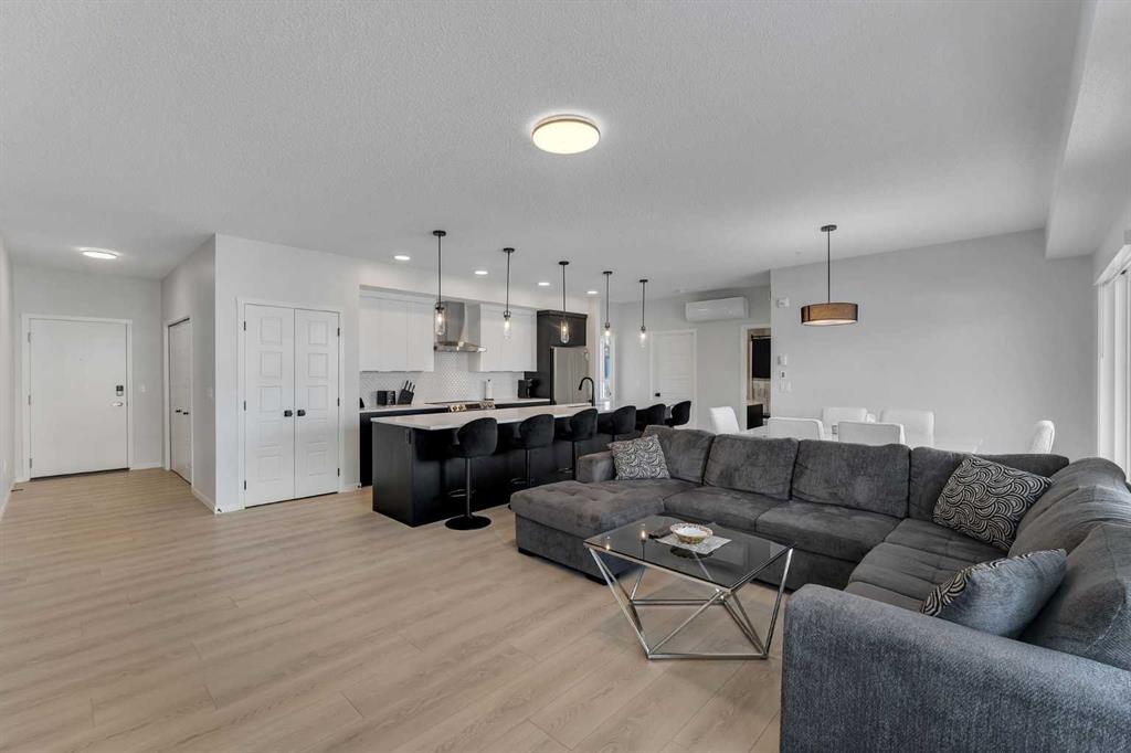 Picture for 4204, 550 Belmont Street SW