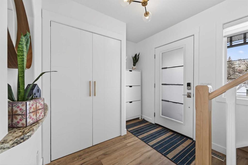 Picture for 46 Springbluff Boulevard SW