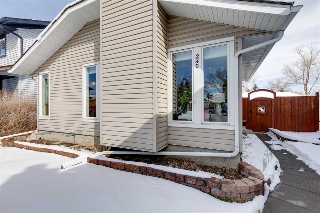 Picture for 240 Summerwood Place SE