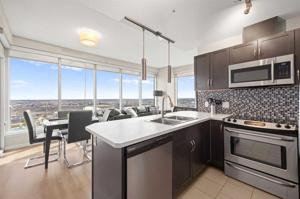 Picture for 2402, 1320 1 Street SE