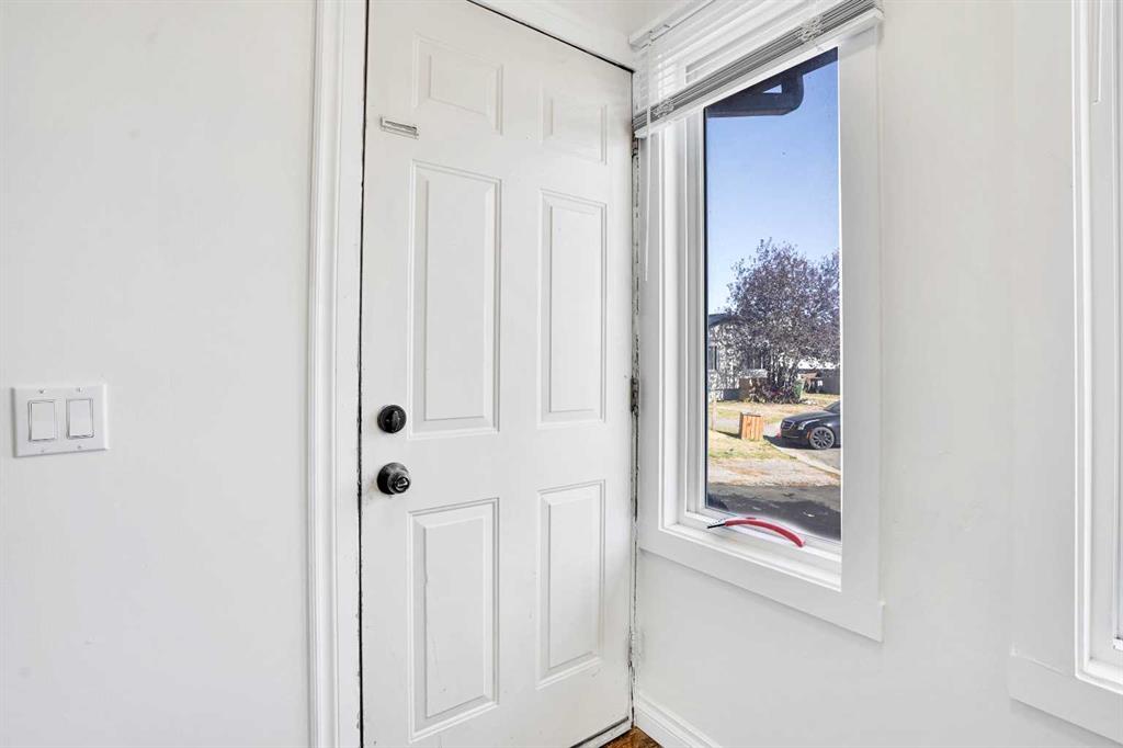 Picture for 26 Falmead Bay NE