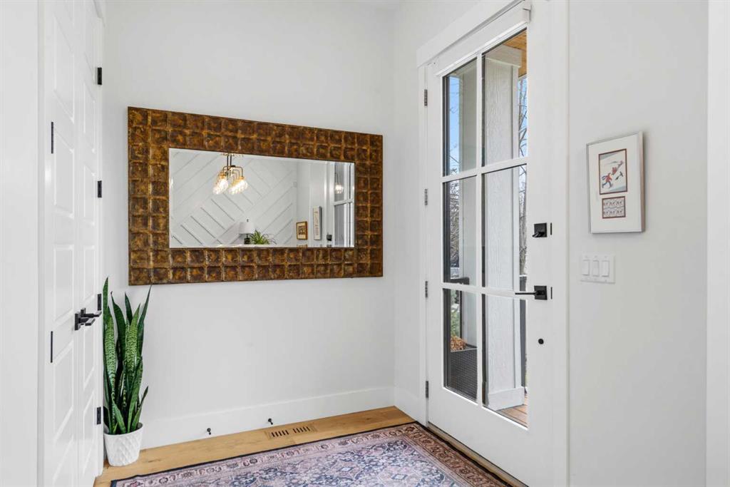 Picture for 1930 48 Avenue SW