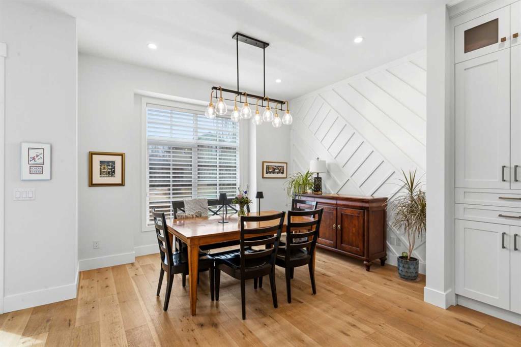 Picture for 1930 48 Avenue SW