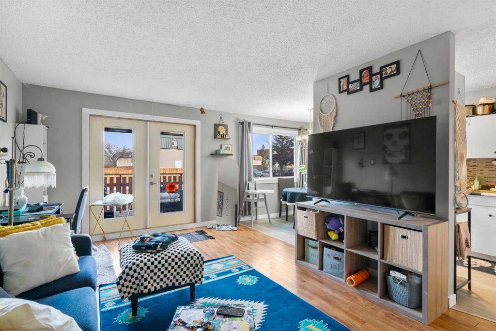 Picture for #A, 2737 78 Avenue SE