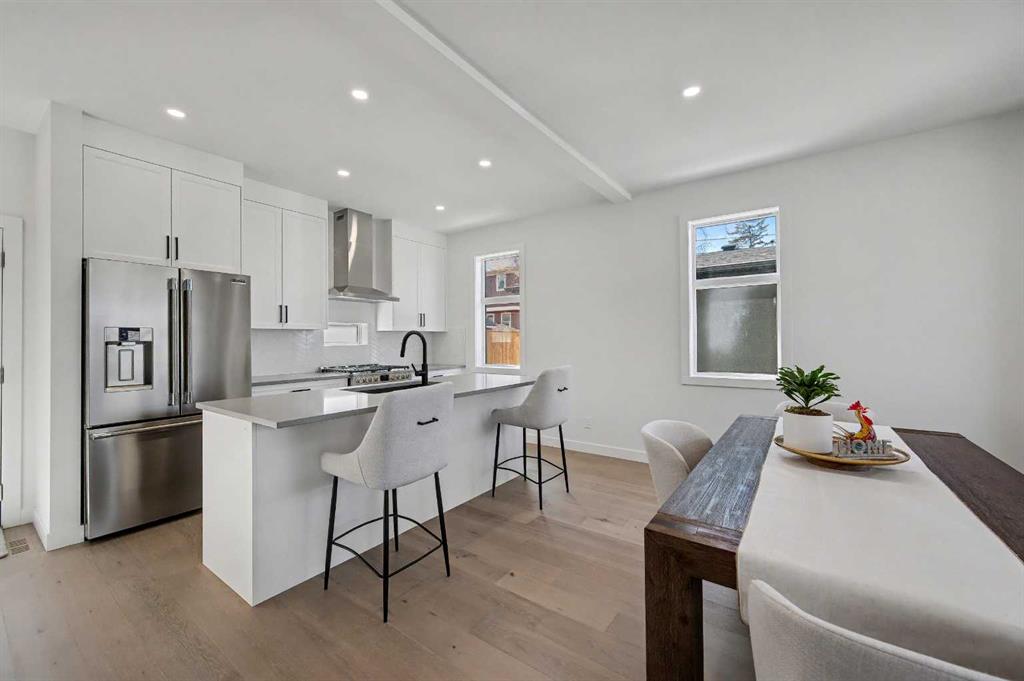 Picture for 753 Centre Avenue NE