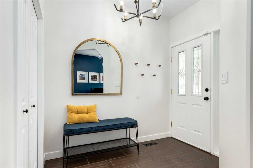 Picture for 429 11 Avenue NE