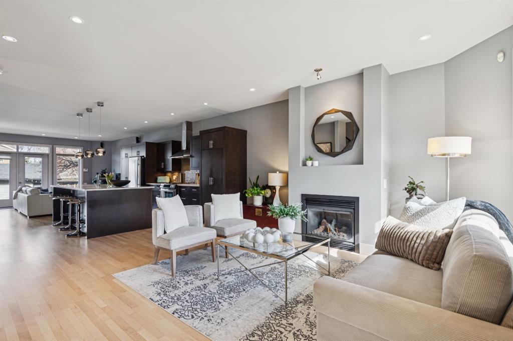 Picture for 3043 28 Street SW