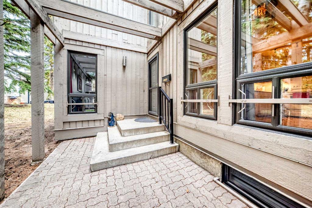 Picture for 14, 10457 19 Street SW