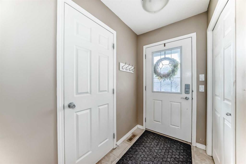 Picture for 137 Luxstone Way SW