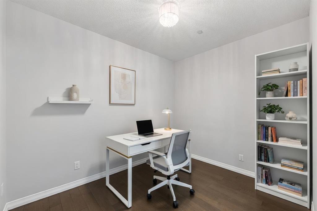 Picture for 308 Lucas Way NW