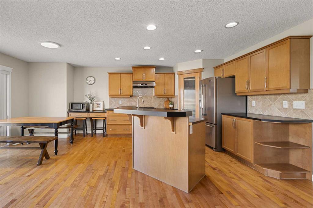 Picture for 92 Covehaven Terrace NE