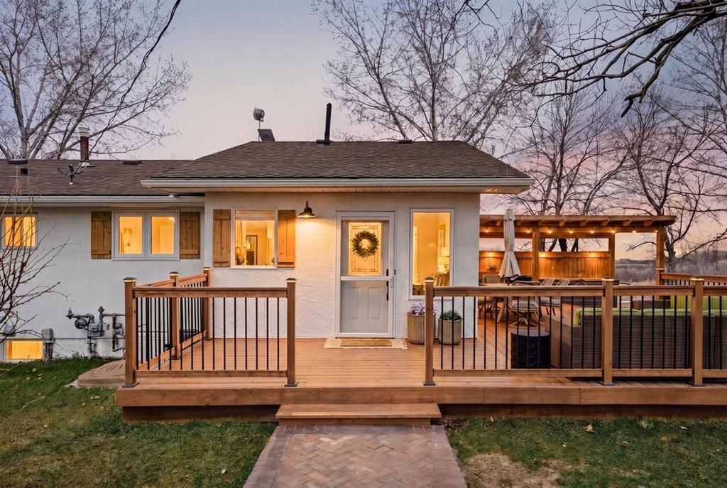 Picture for 306064 36 Street E
